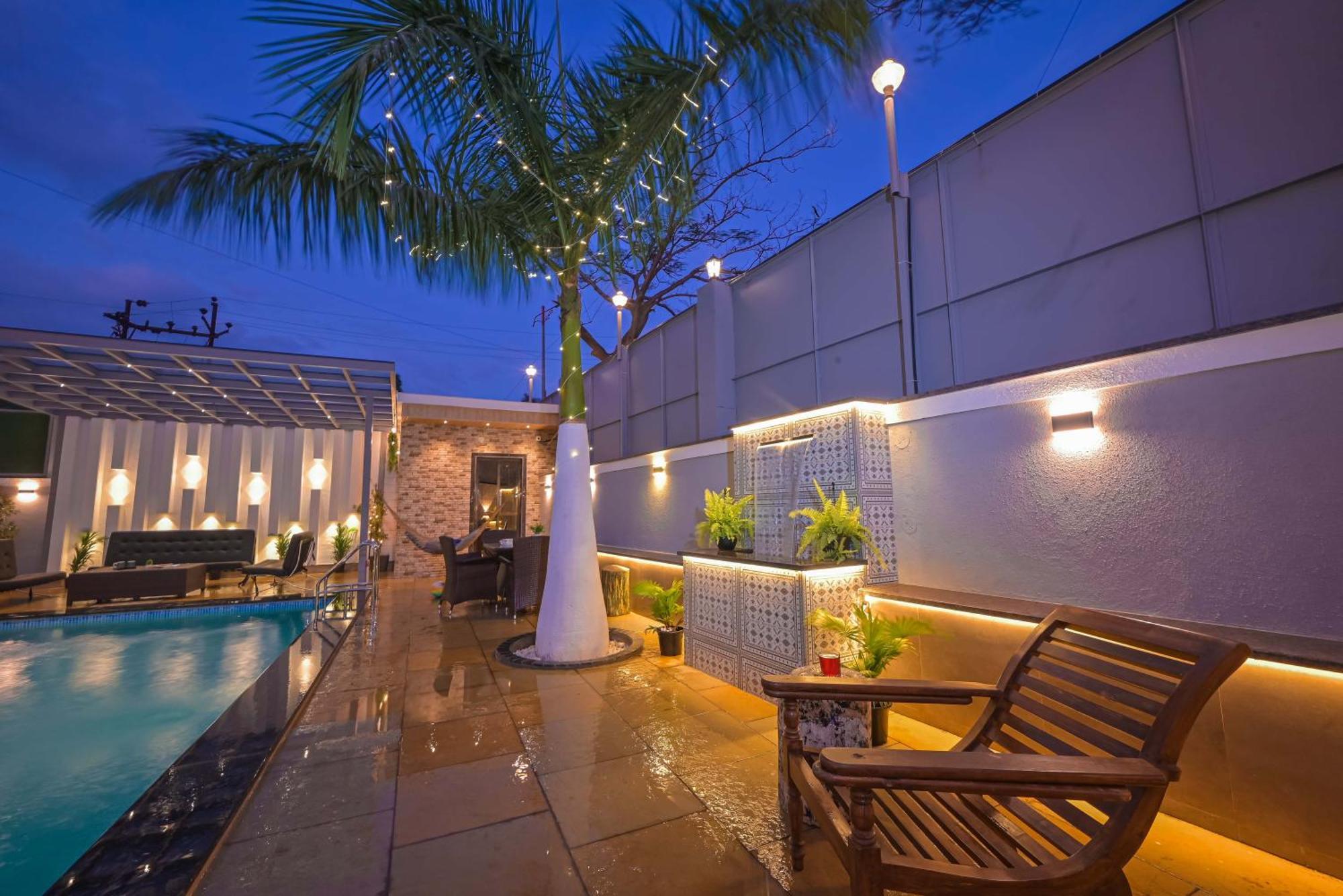 Azure Retreat Villa By Tropicana Stays Lonavala Exterior photo